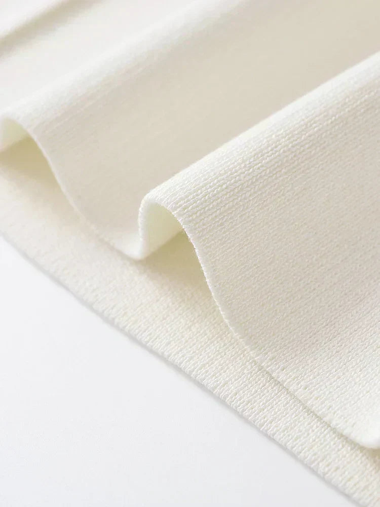 Blusa minimalista y elegante con cierre de botones ALBI - Blusas - vista de conjunto