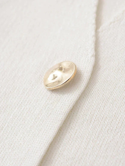 ALBI | Blusa minimalista y elegante con cierre de botones