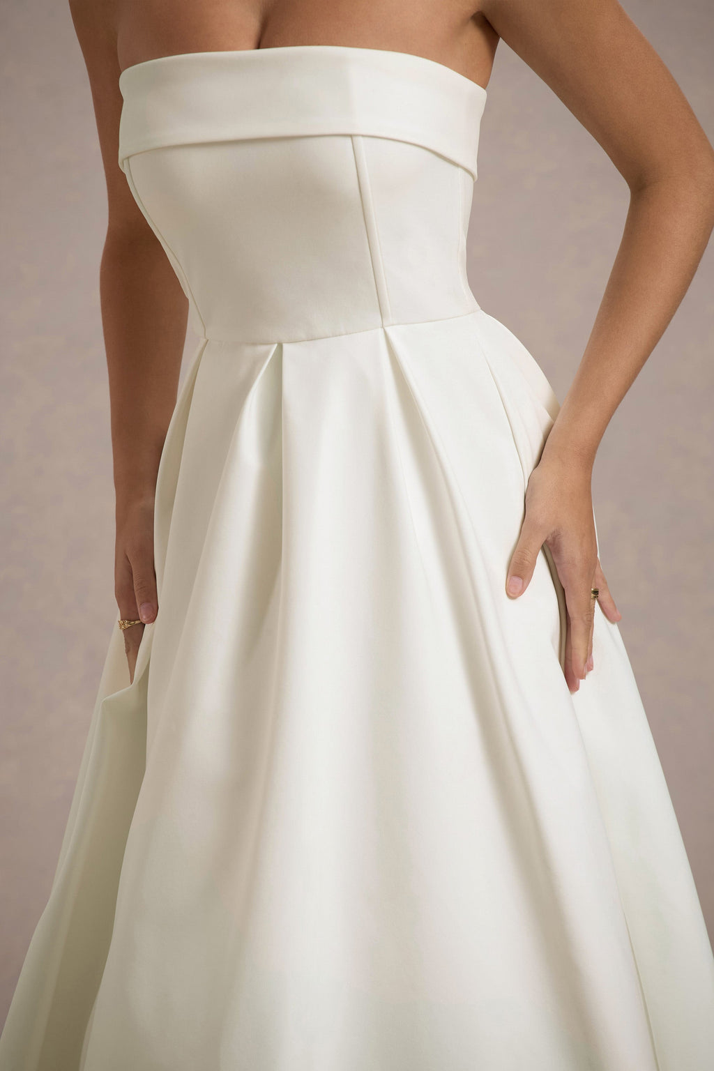 Elegante vestido midi con escote sin hombros ALBI - Vestidos - imagen 11