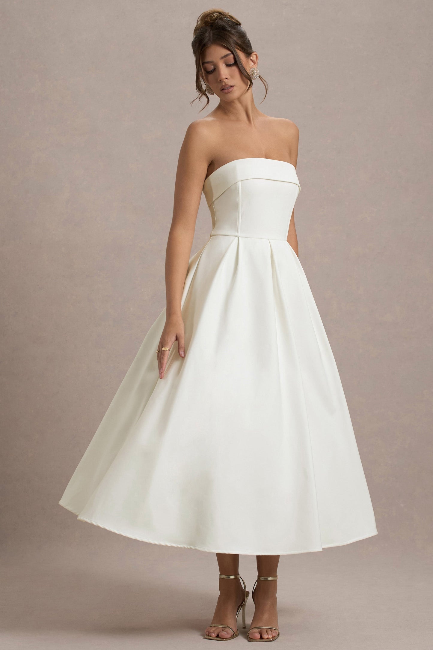 ALBI | Elegante vestido midi con escote sin hombros