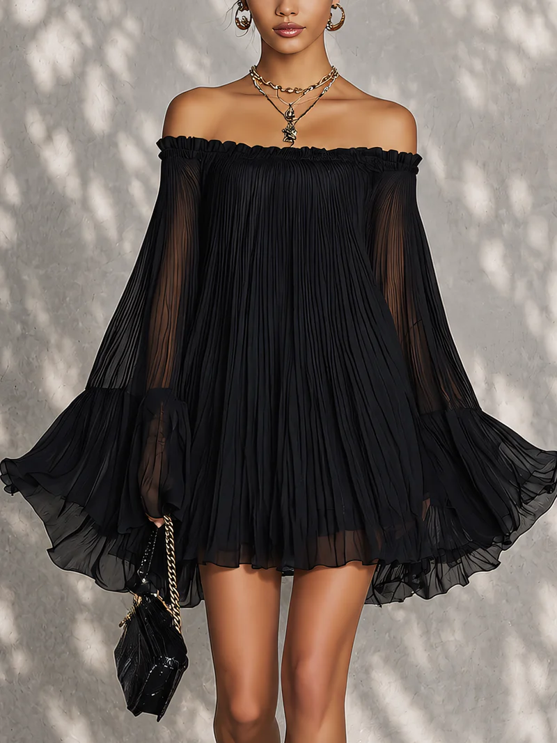 ALBI | Vestido mini negro con mangas campana y volantes, hombros al descubierto