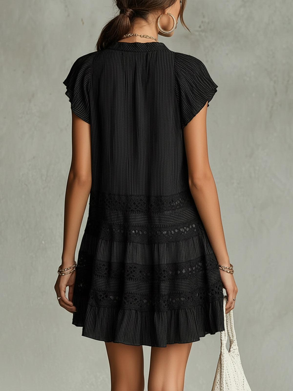 ALBI | Vestido mini de chifón a rayas con encaje y volantes