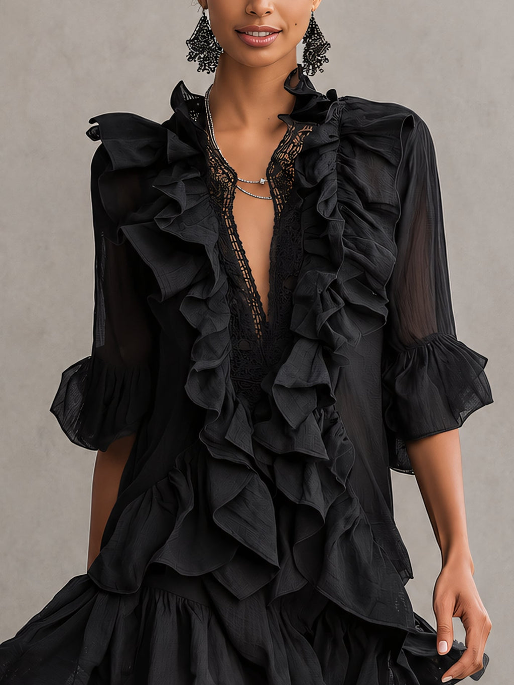 ALBI | Vestido mini de chiffón negro con volantes