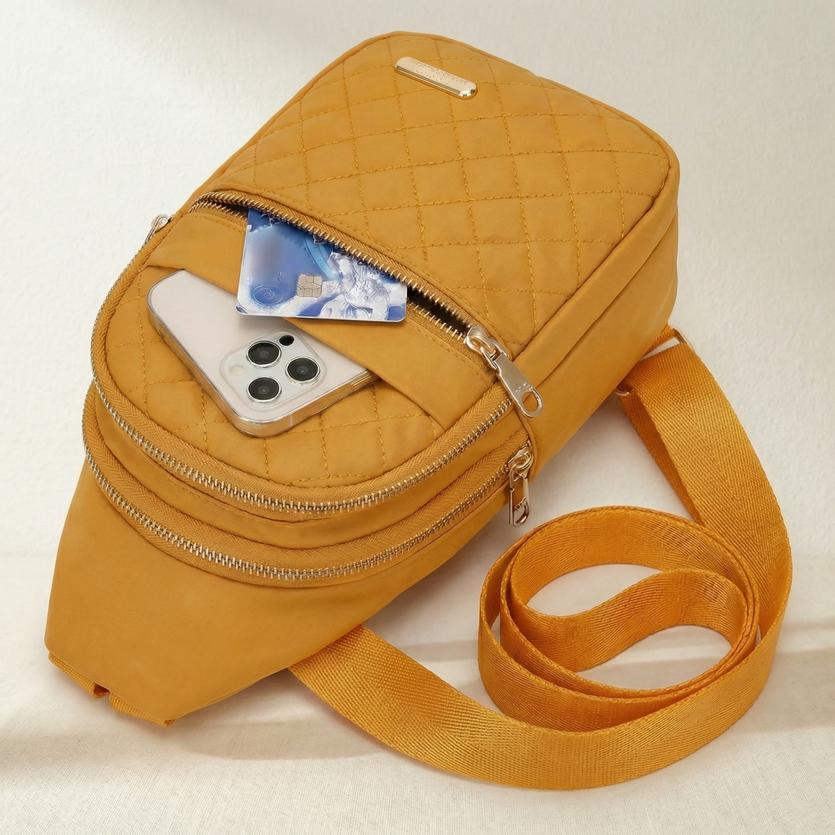 Bolso bandolera – Ligero y elegante ALBI - Bolsos bandolera - color amarillo - imagen 18