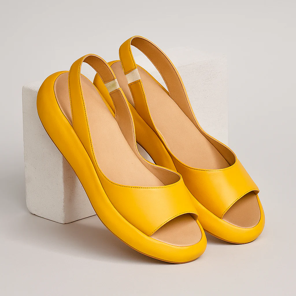 Sandalias abiertas y antideslizantes ALBI - color amarillo - vista de conjunto