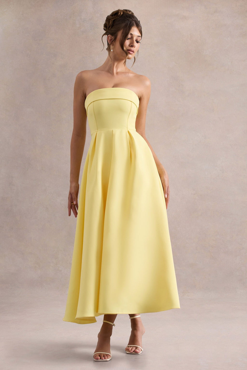 ALBI | Elegante vestido midi con escote sin hombros