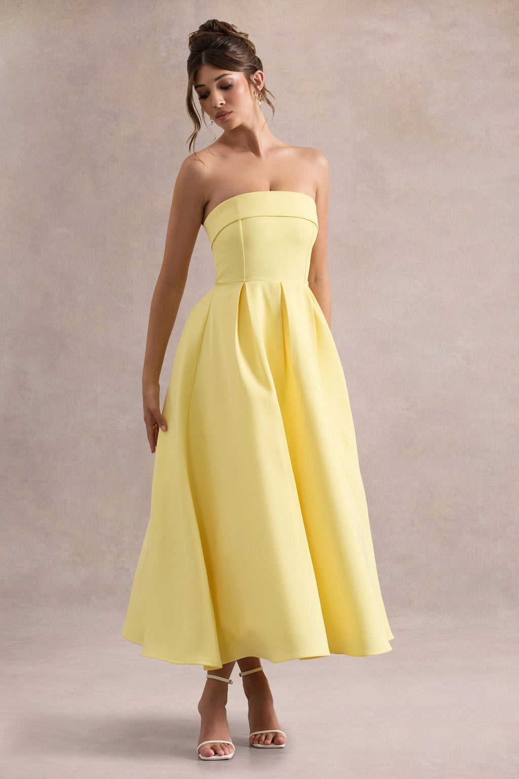 ALBI | Elegante vestido midi con escote sin hombros