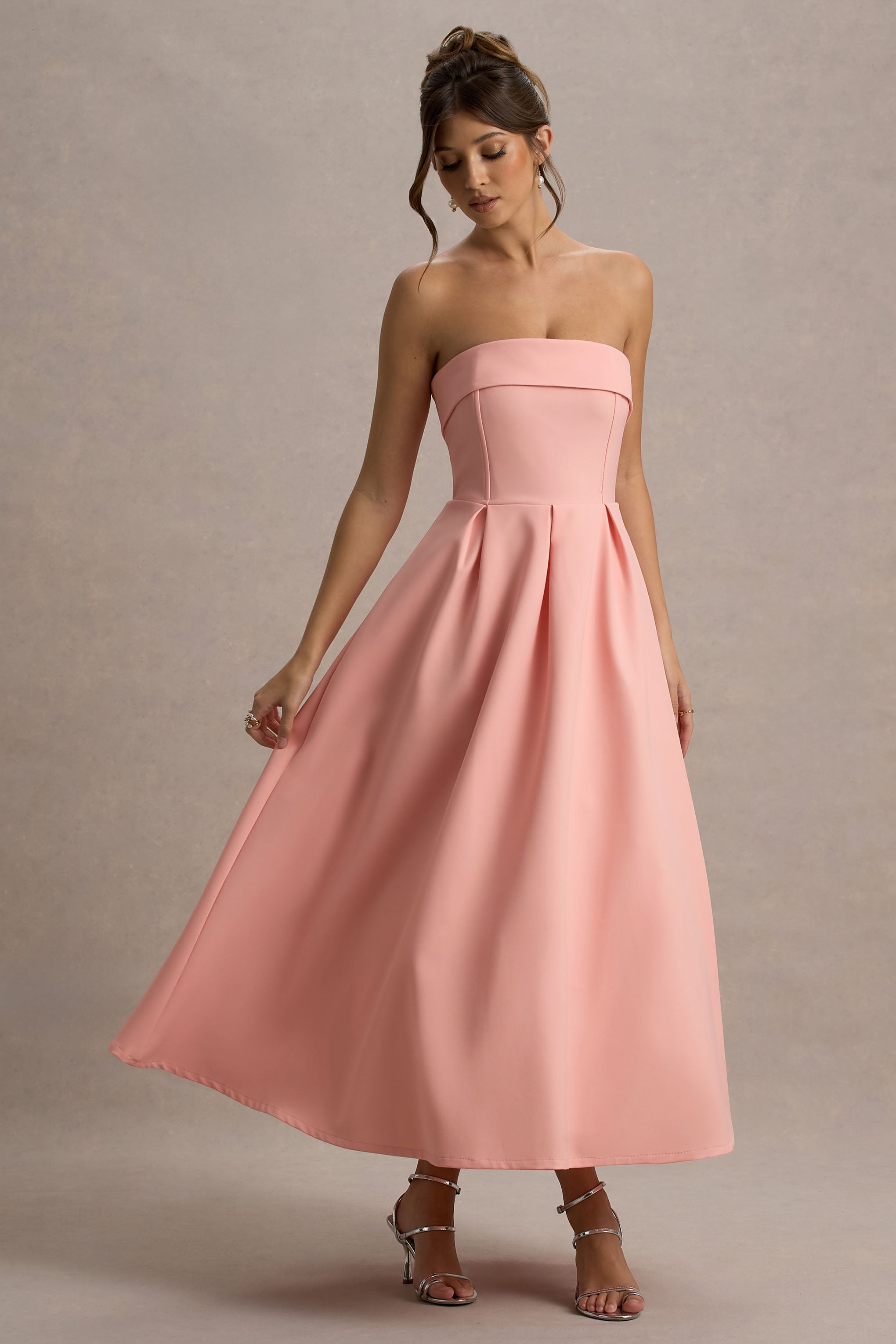 ALBI | Elegante vestido midi con escote sin hombros