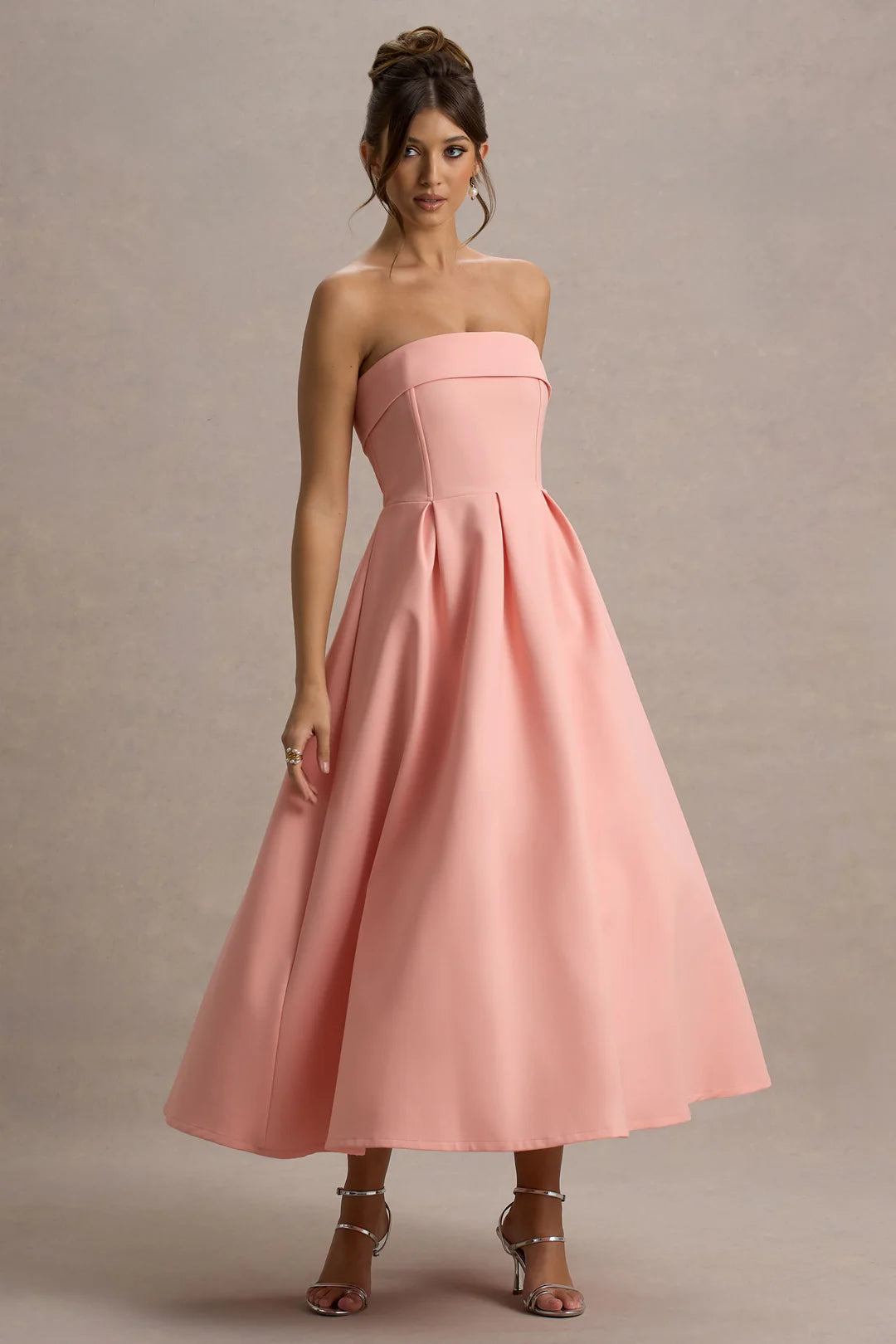 ALBI | Elegante vestido midi con escote sin hombros